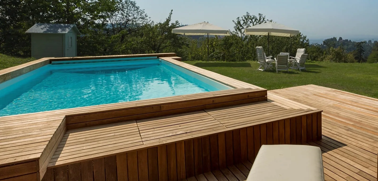 Piscine da esterno tipologie e collocazione delle piscine for Piscine da giardino