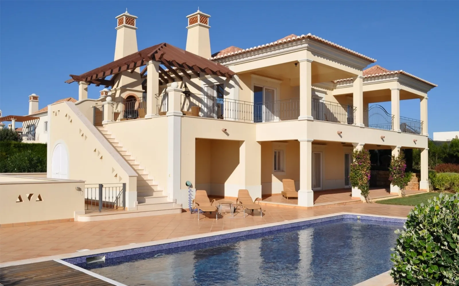 Progettare case belle progettazione casa come progettare al ... Case moderne con piscina