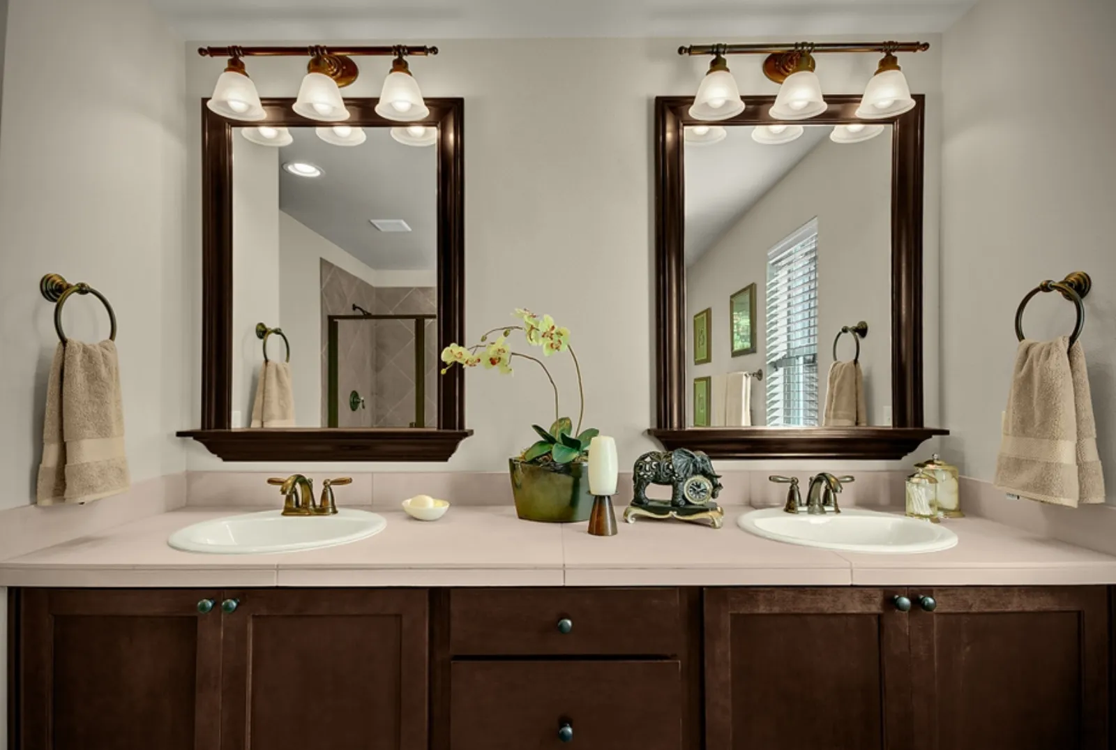 Specchi con cornice complementi di arredo Specchi d appoggio