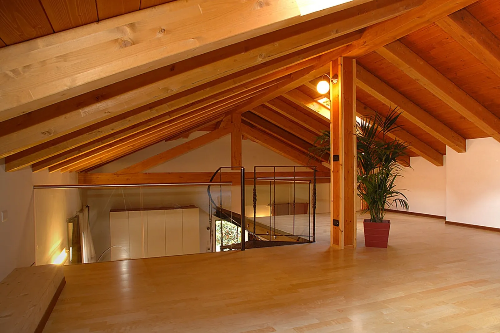 Tetti in legno progettazione casa for Tetti in legno lamellare particolari costruttivi