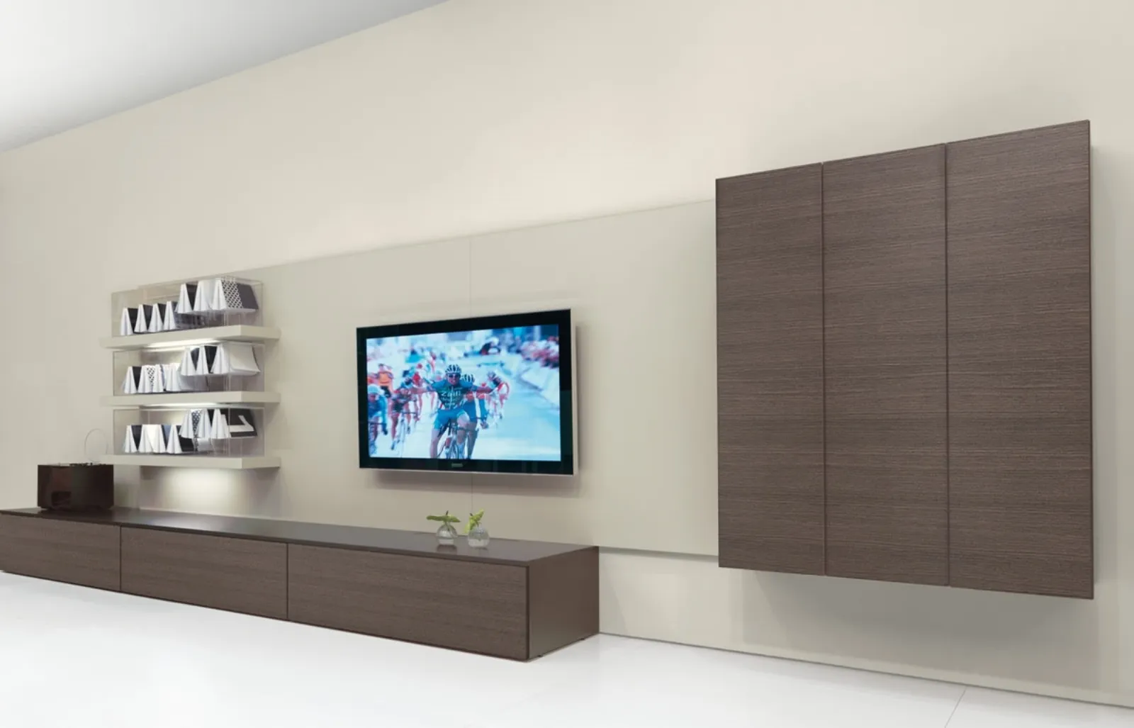 Tv digitale, il futuro dellintrattenimento domestico televisori ... Parete in pietra con tv